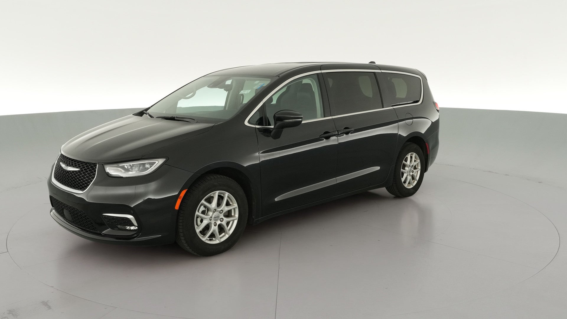2023 Chrysler Pacifica vehicle photo