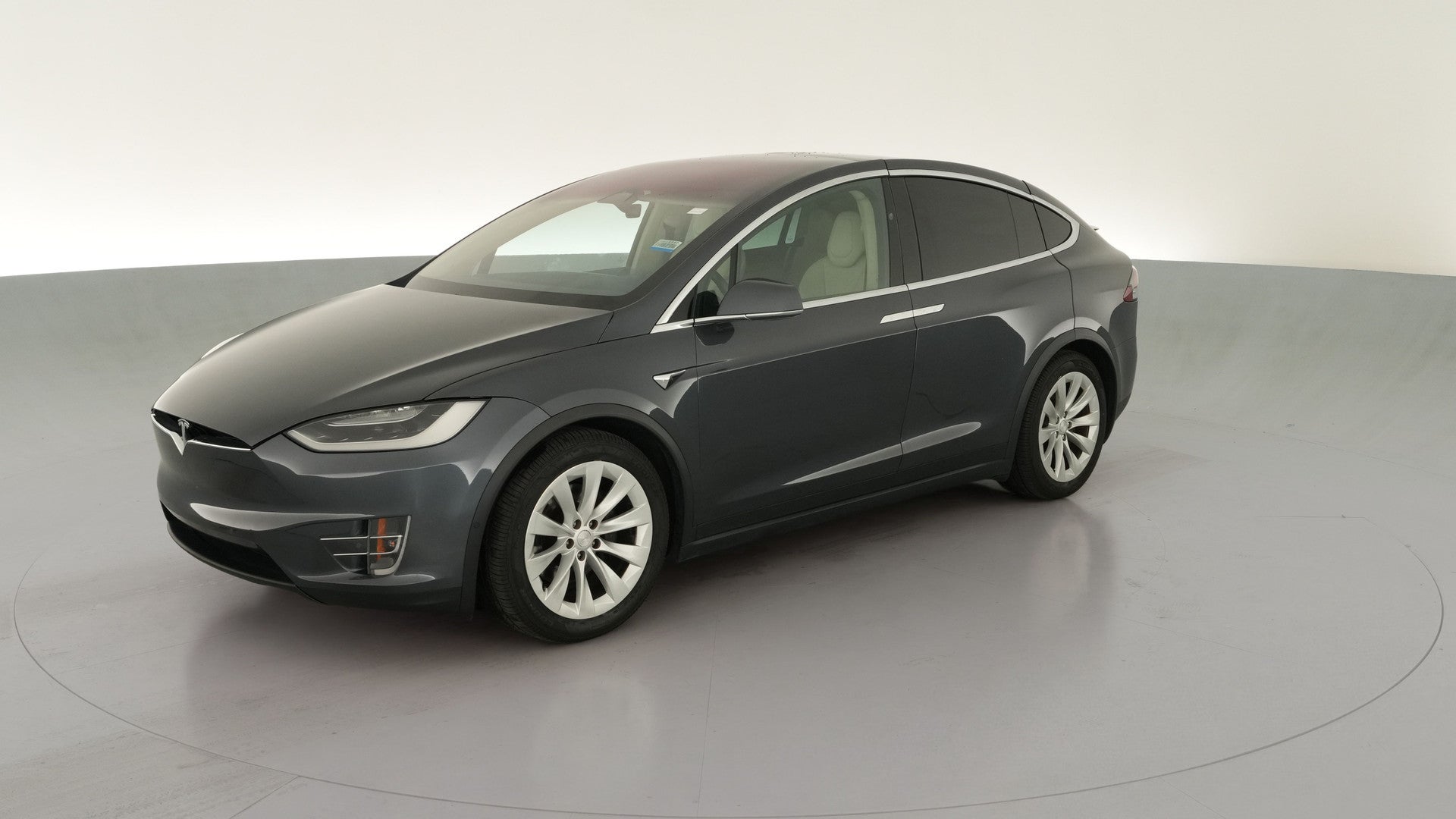 2018 Tesla Model X vehicle photo