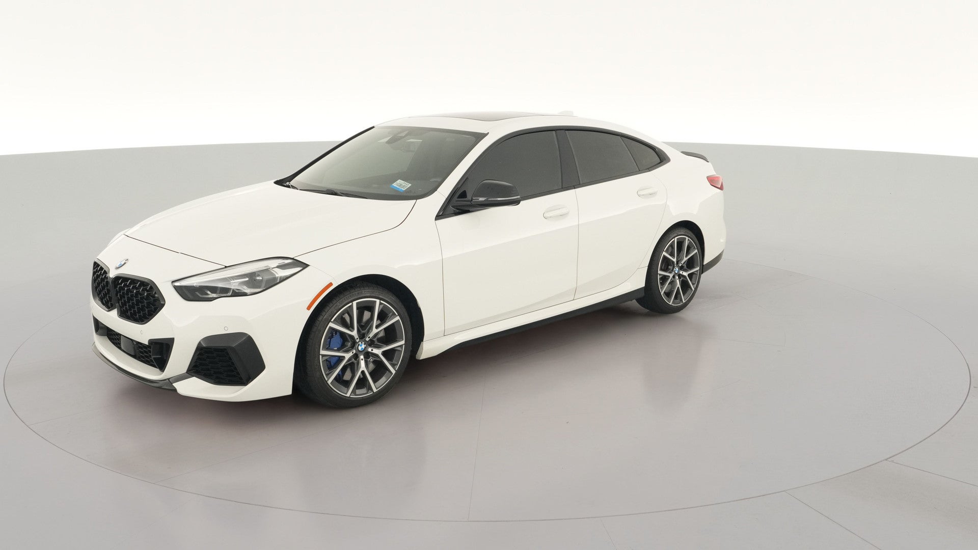 2022 BMW 2 Series vehicle photo