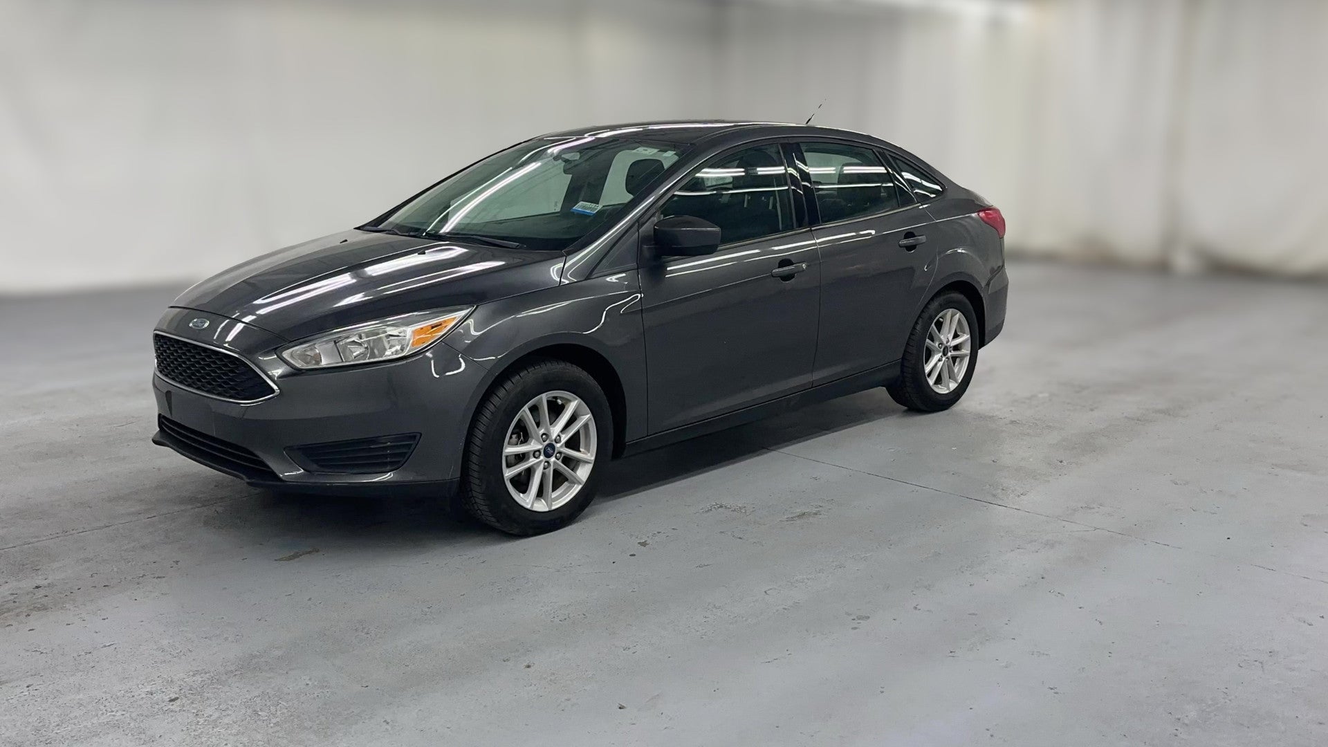 2018 Ford Focus vehicle photo