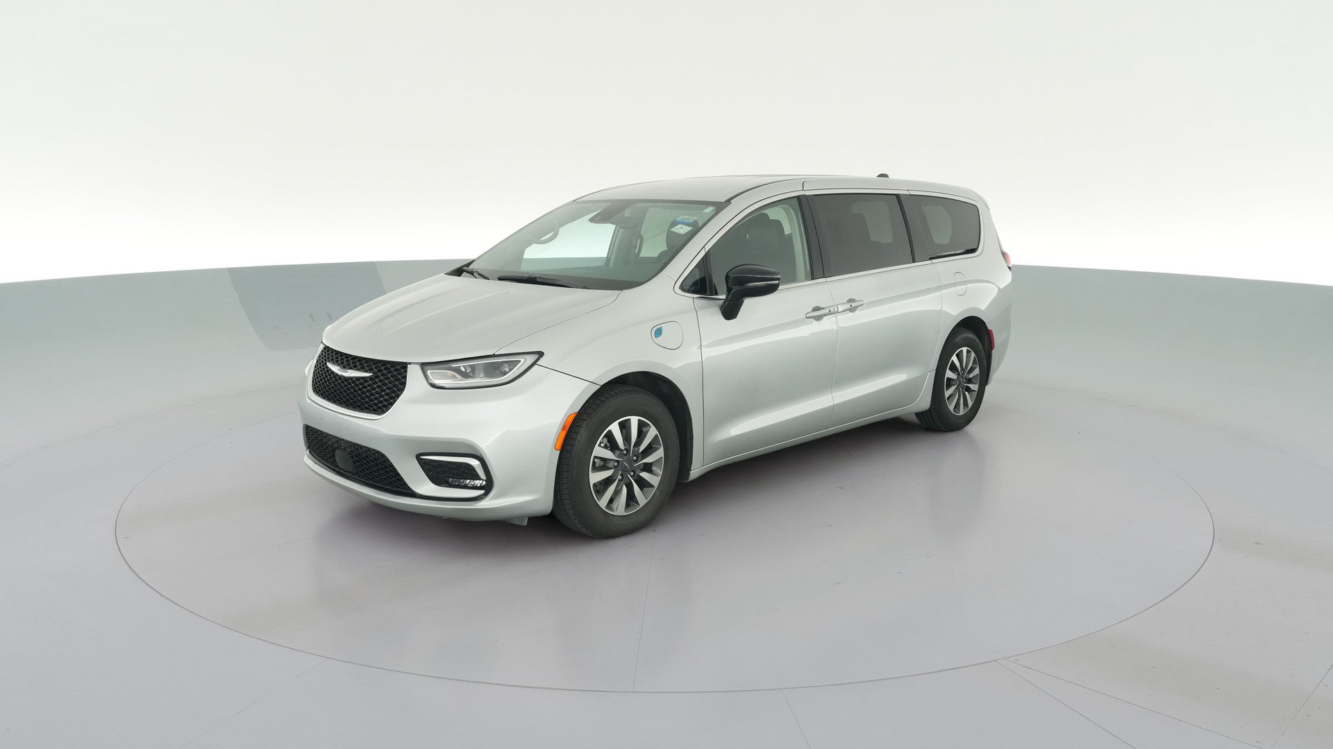 2024 Chrysler Pacifica Hybrid vehicle photo