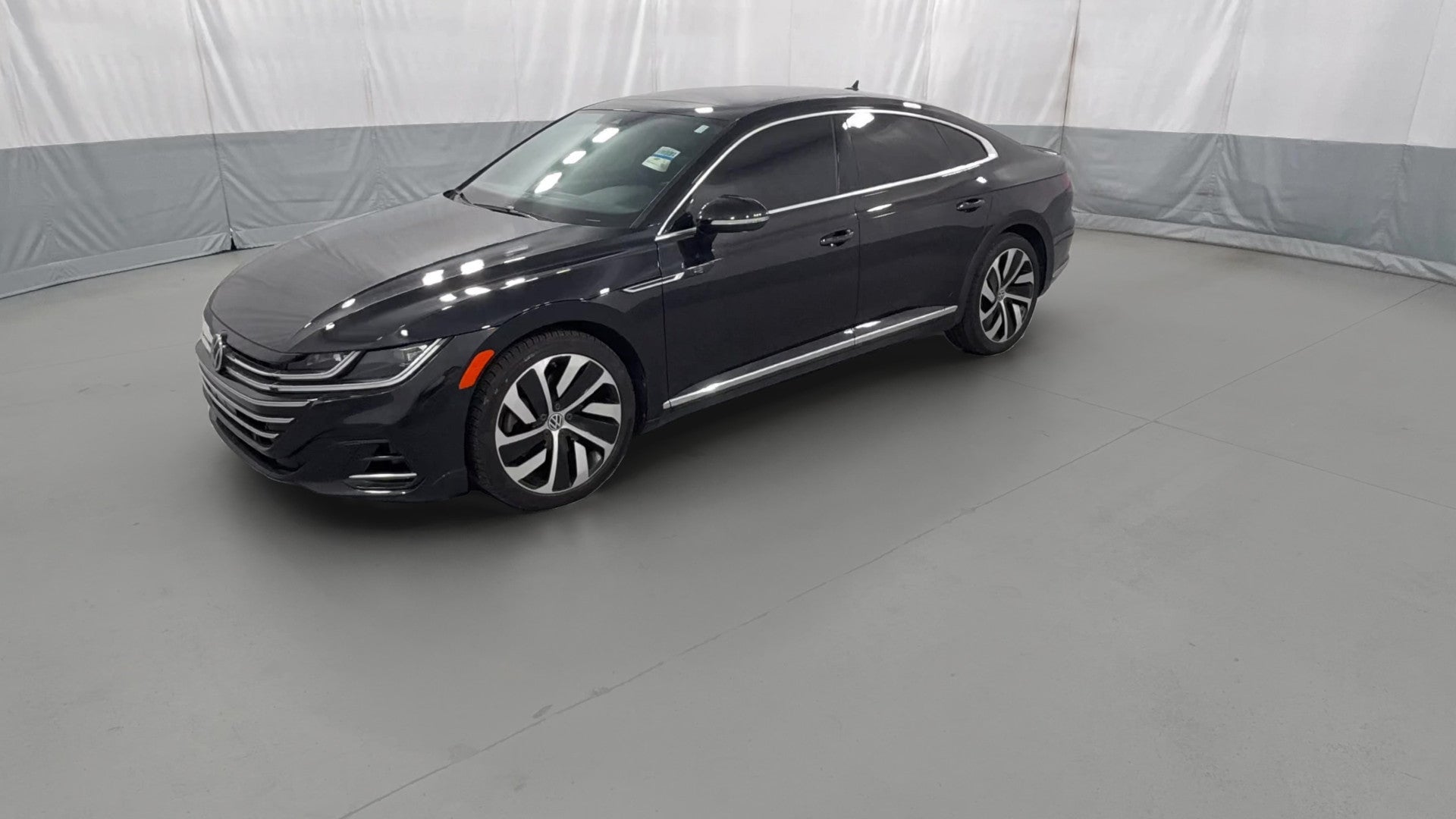 2021 Volkswagen Arteon vehicle photo