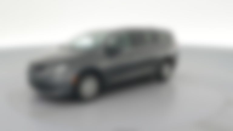 2023 Chrysler Voyager vehicle photo