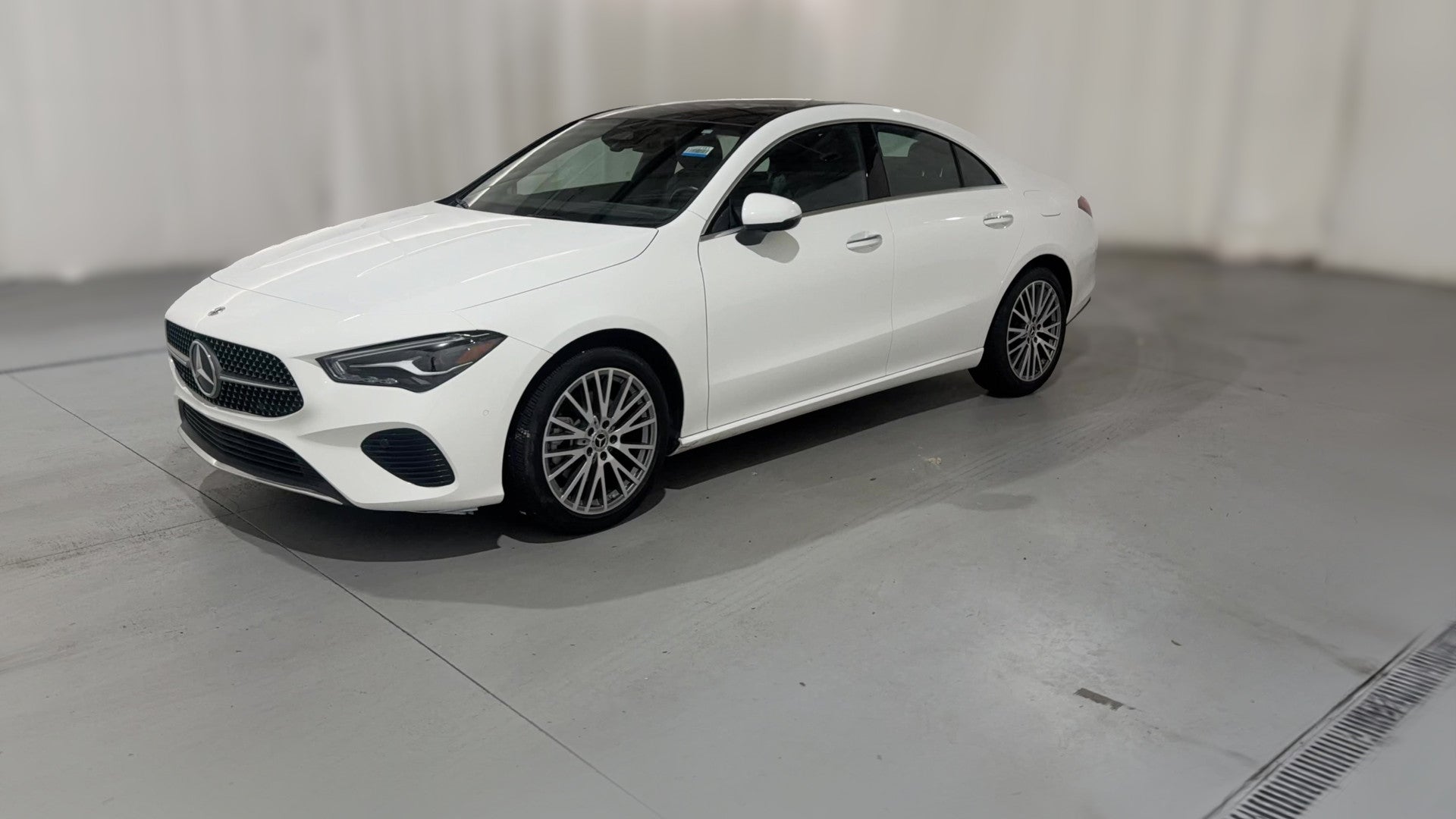 2025 Mercedes-Benz CLA vehicle photo