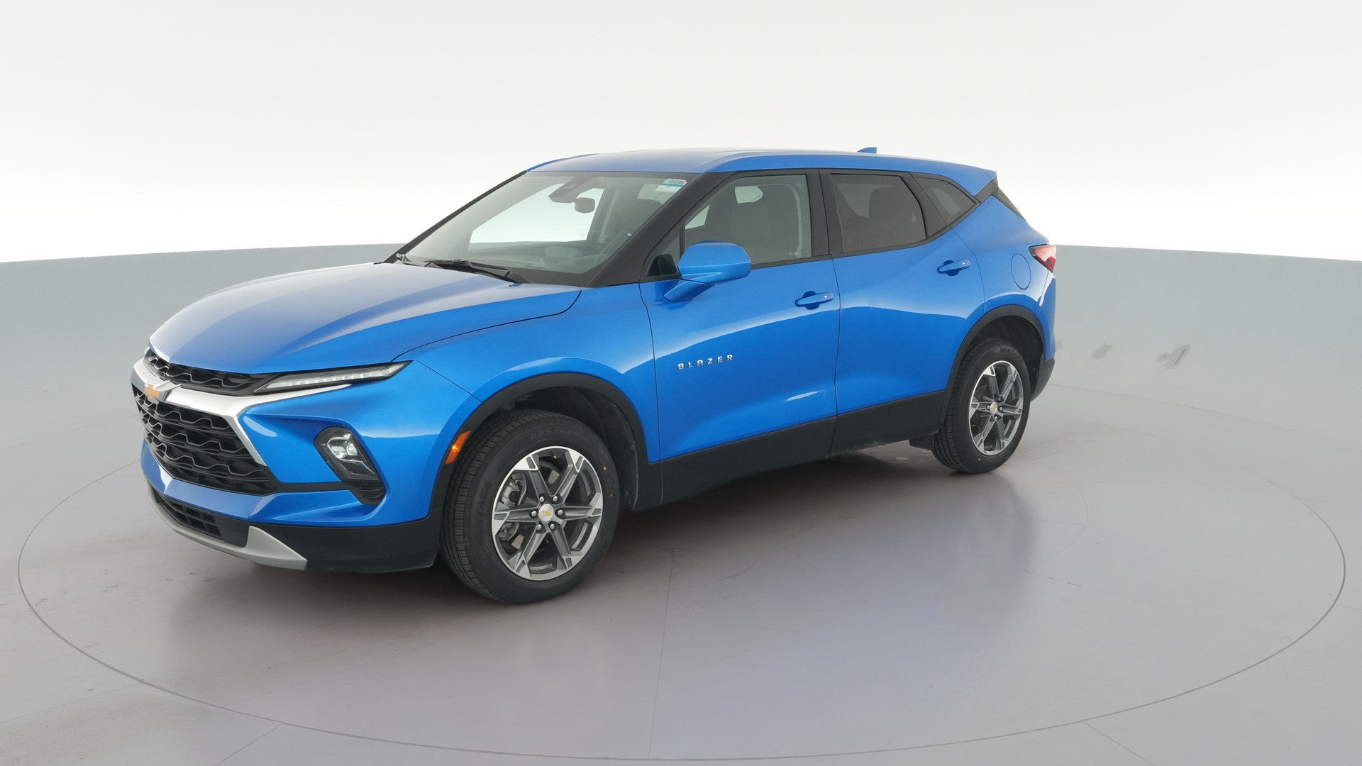 2025 Chevrolet Blazer vehicle photo