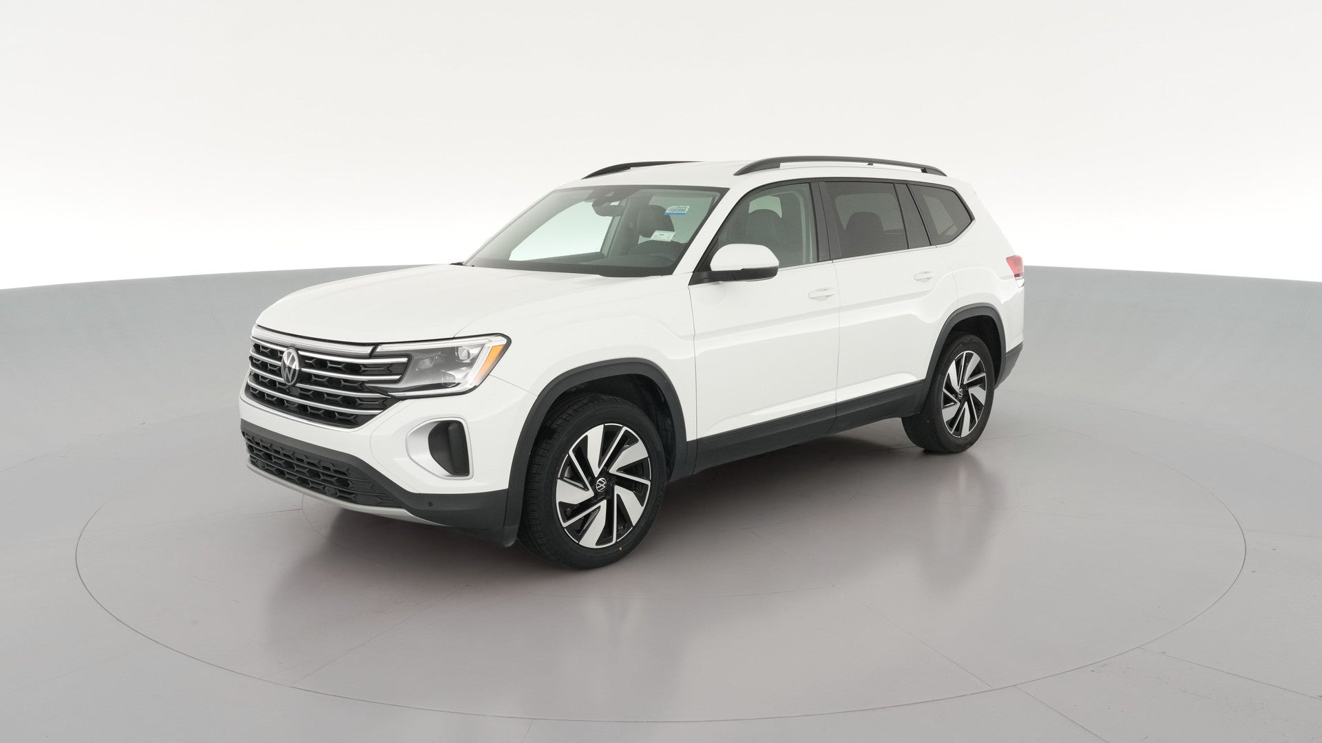 2025 Volkswagen Atlas vehicle photo
