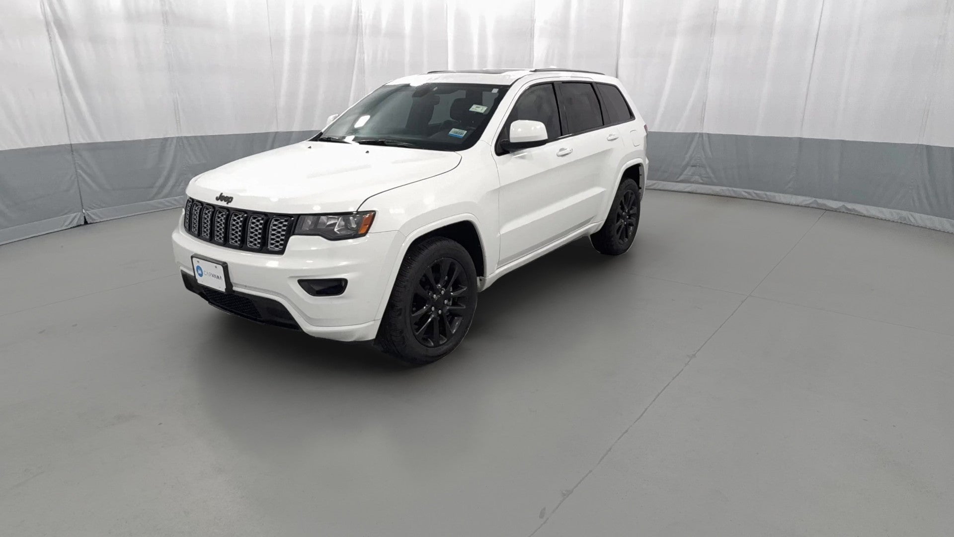 2019 Jeep Grand Cherokee vehicle photo
