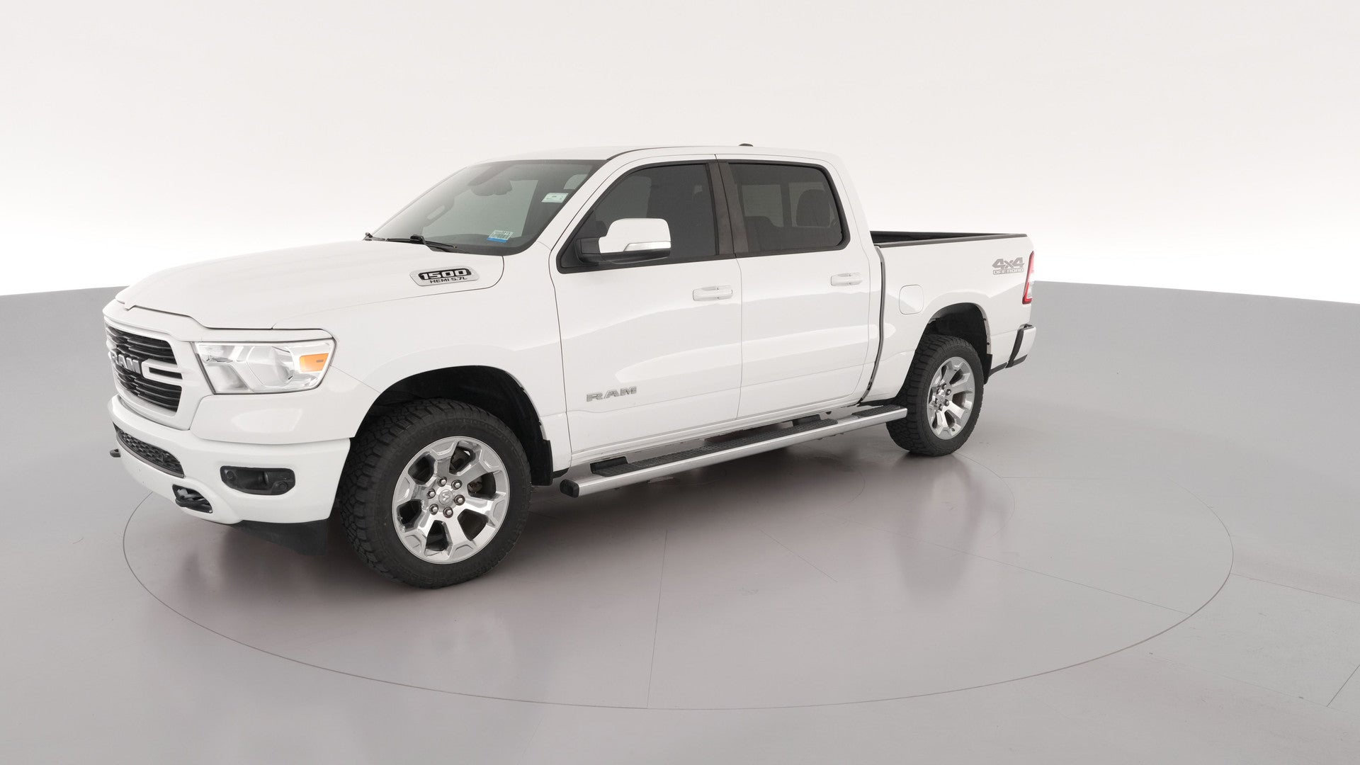 2019 Ram 1500 Crew Cab vehicle photo