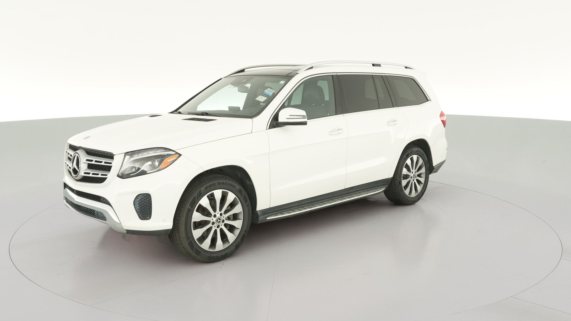 2018 Mercedes-Benz GLS vehicle photo