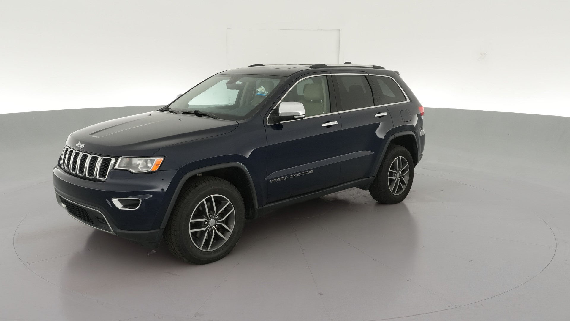 2018 Jeep Grand Cherokee vehicle photo