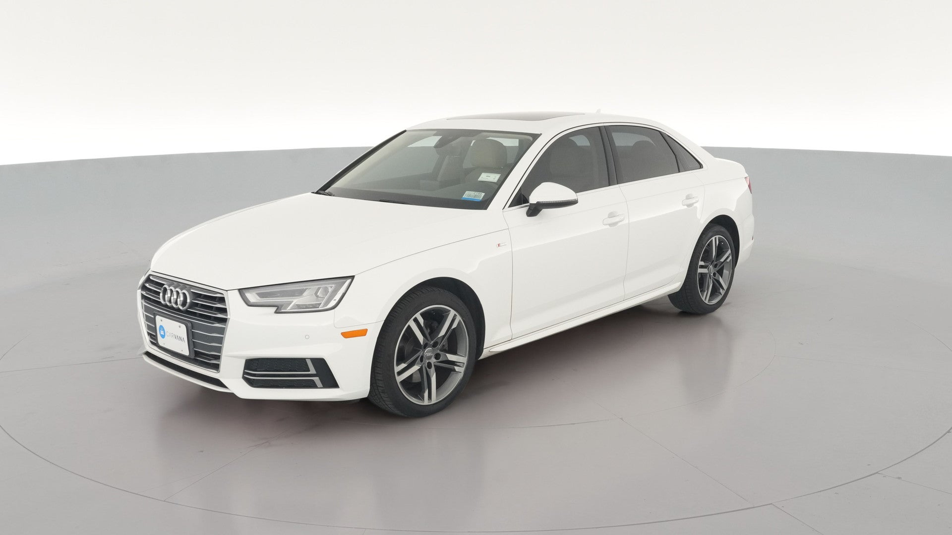 2018 Audi A4 vehicle photo