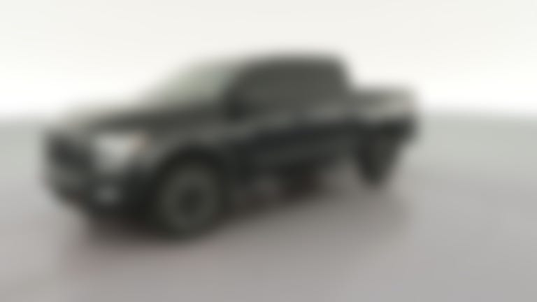 2021 Nissan Titan Crew Cab vehicle photo