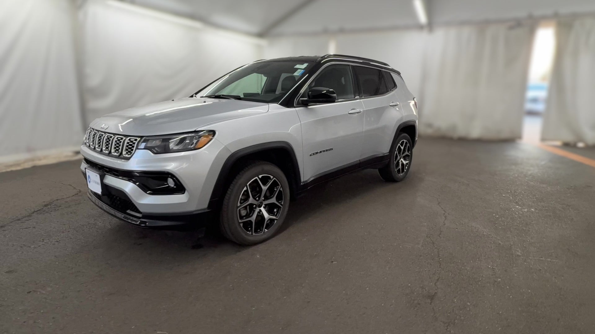 2025 Jeep Compass vehicle photo