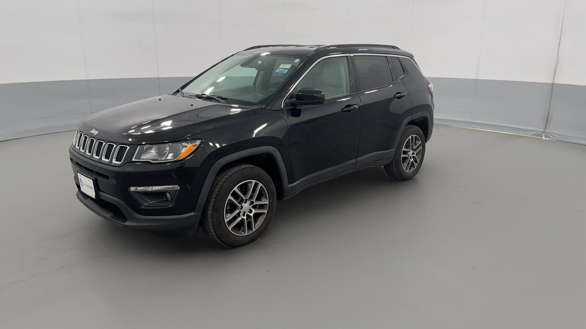 2017 Jeep Compass vehicle photo