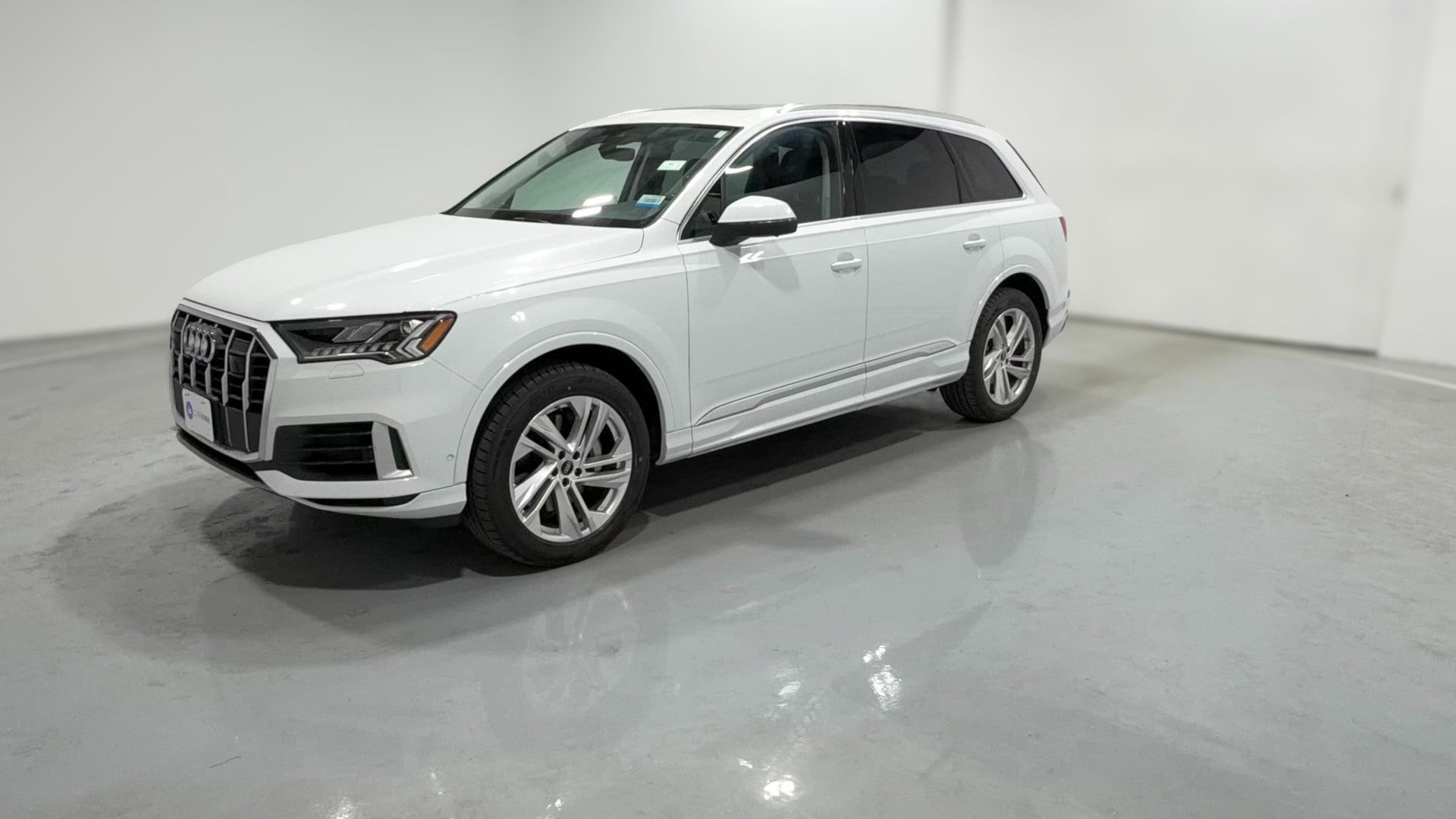 2024 Audi Q7 vehicle photo