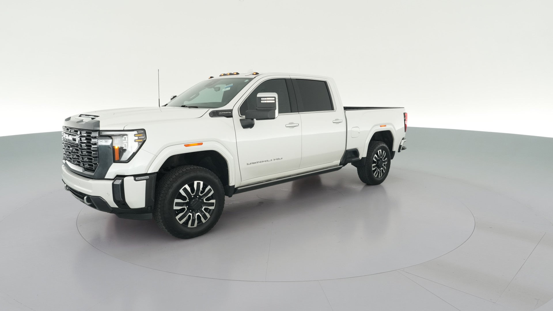 2024 GMC Sierra 2500 HD Crew Cab vehicle photo