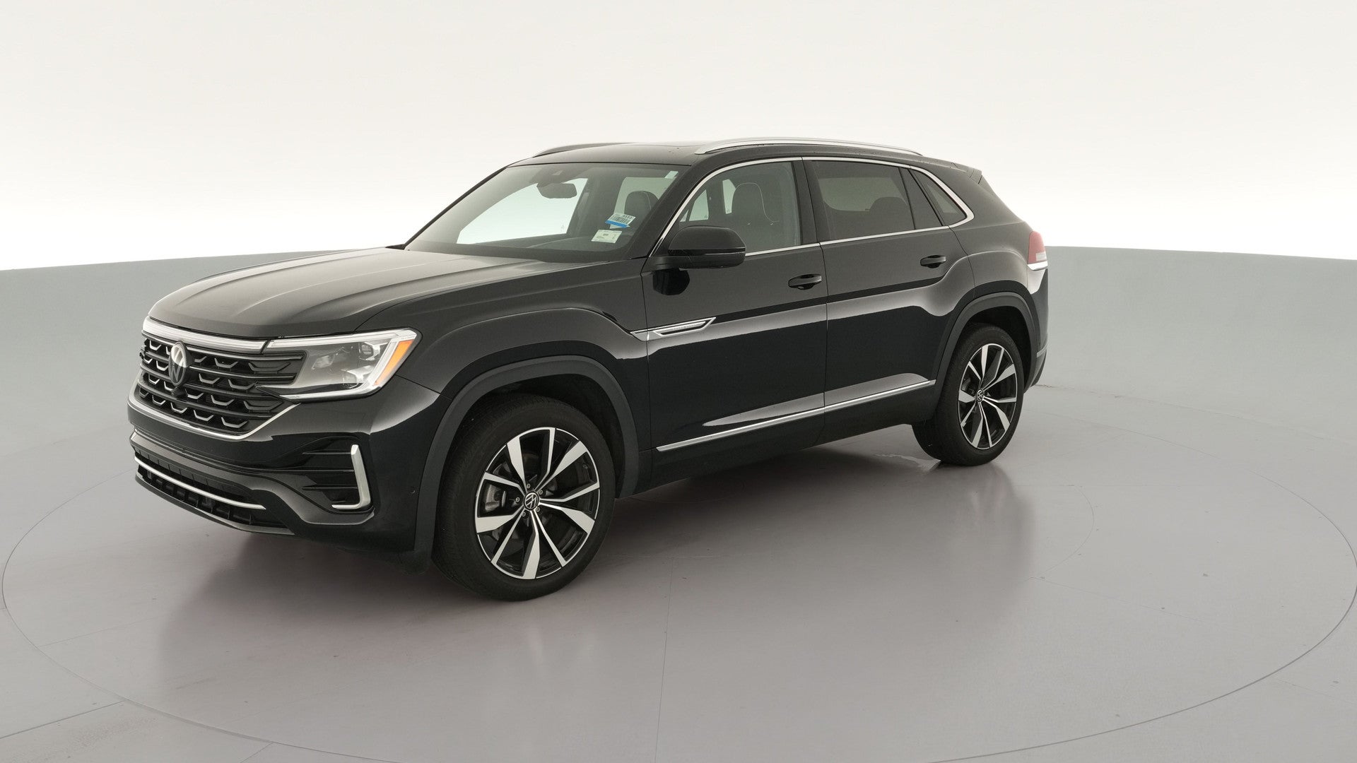 2024 Volkswagen Atlas Cross Sport vehicle photo