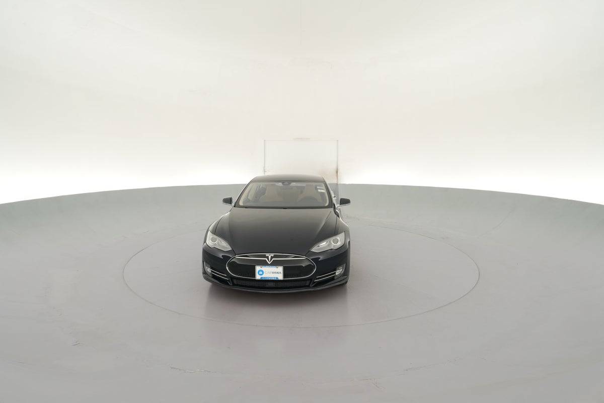 2014 Tesla Model S 60 in Black — 360° view 1