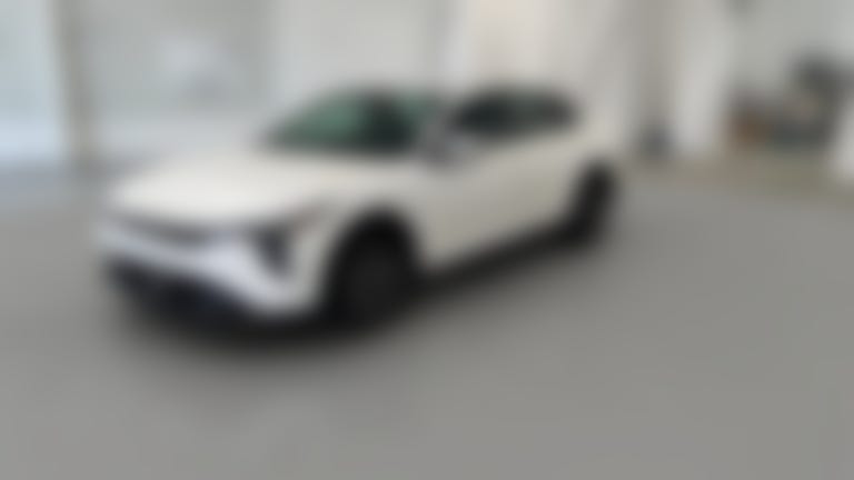 2025 Kia K4 vehicle photo