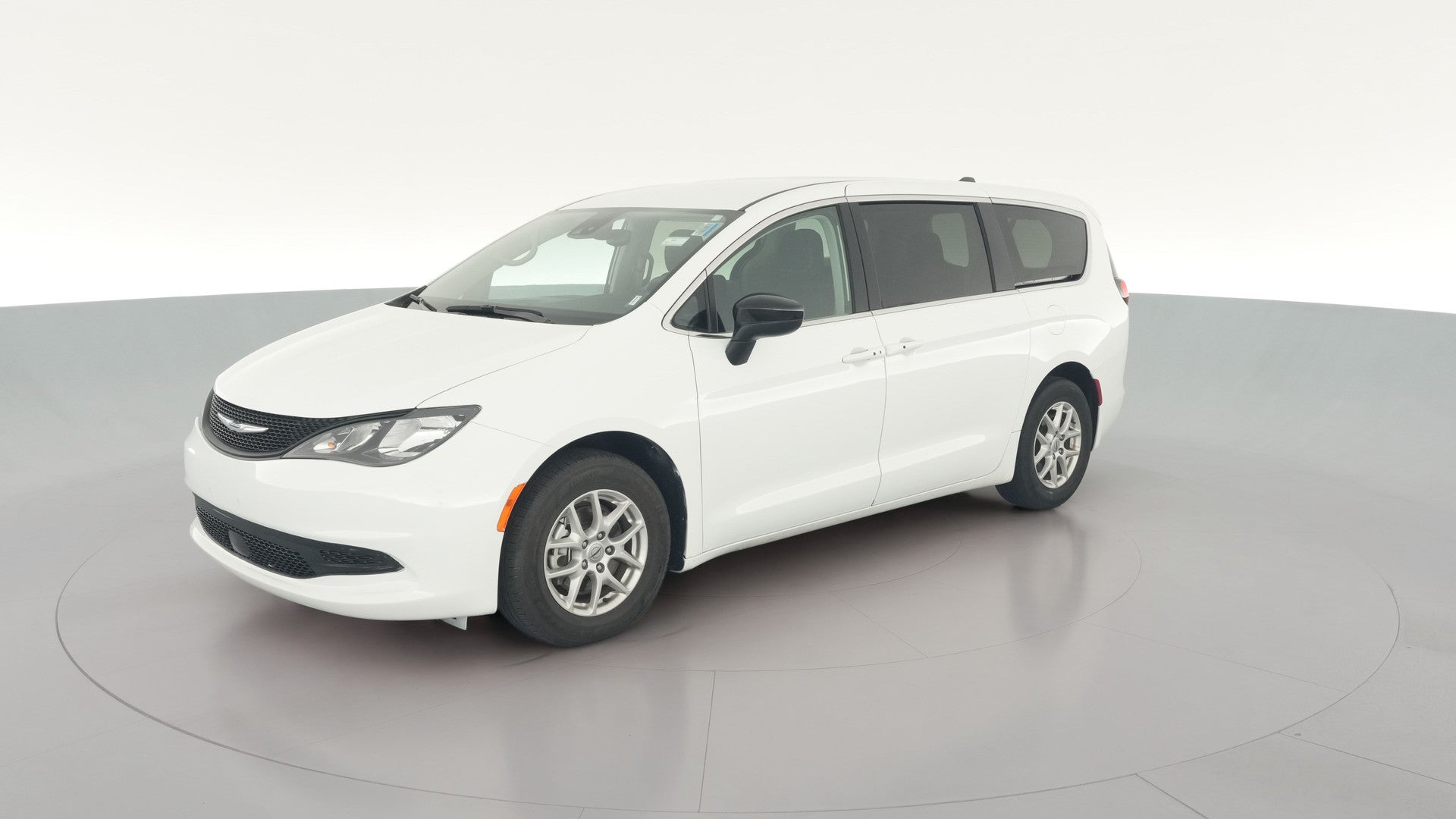 2024 Chrysler Voyager vehicle photo