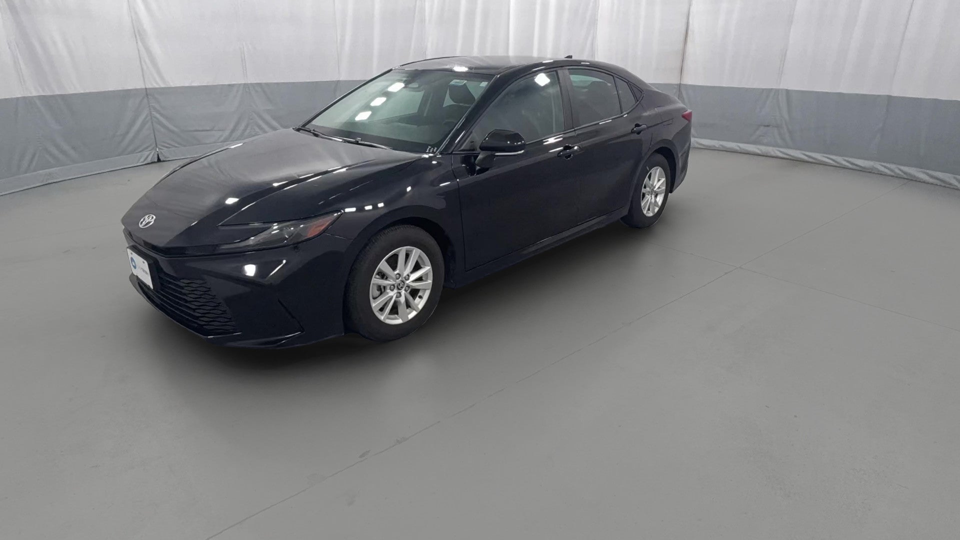 2025 Toyota Camry vehicle photo