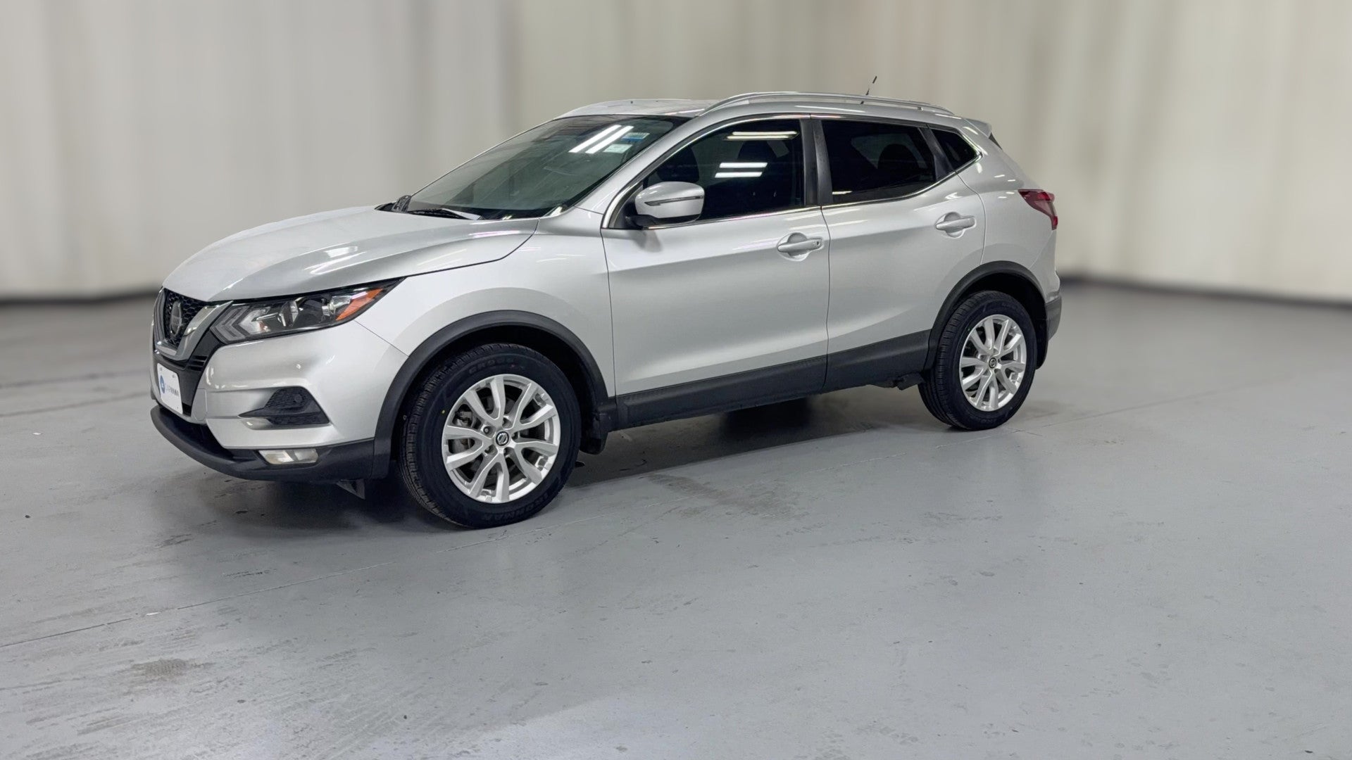 2021 Nissan Rogue Sport vehicle photo
