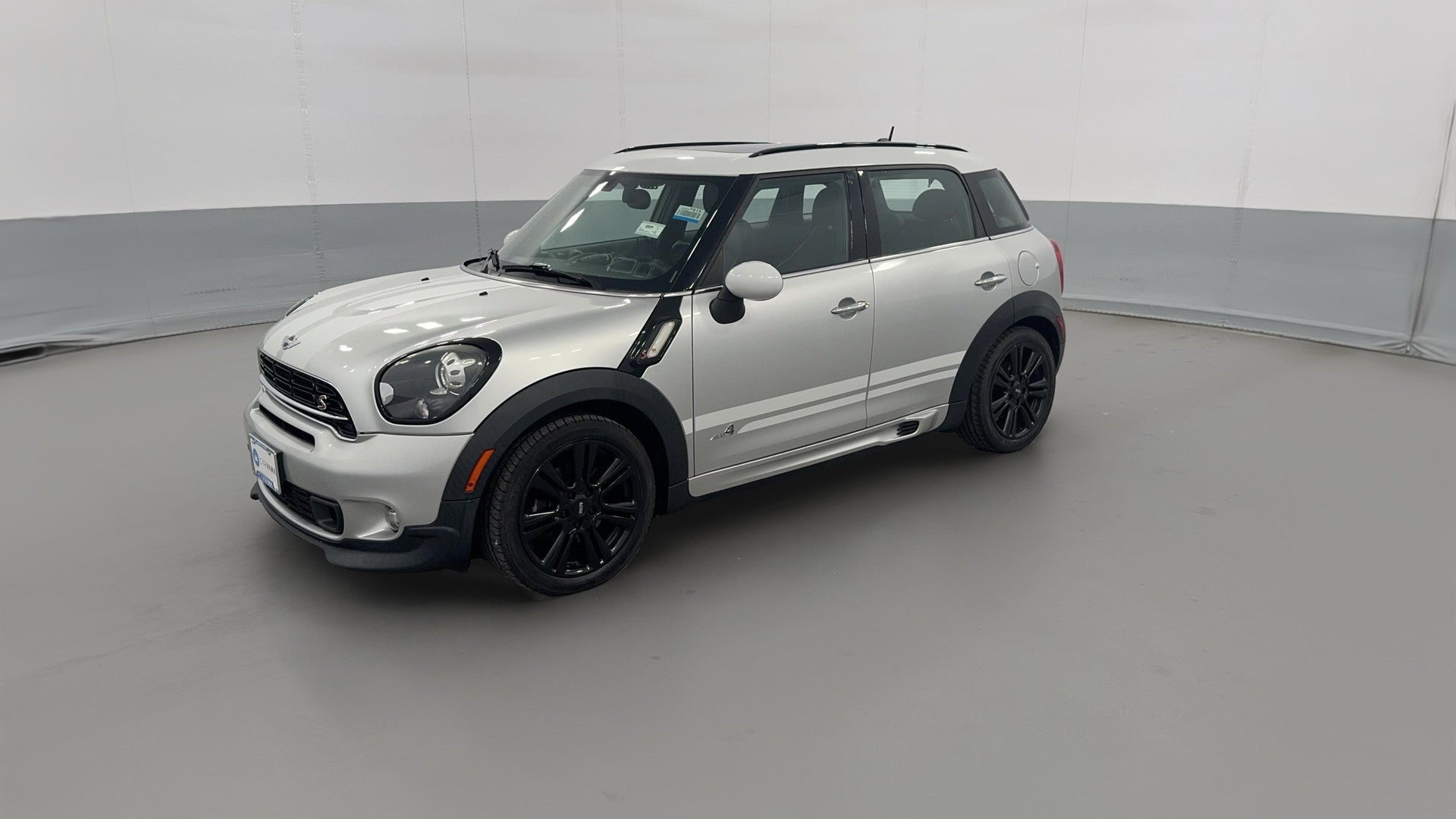 2015 MINI Countryman vehicle photo