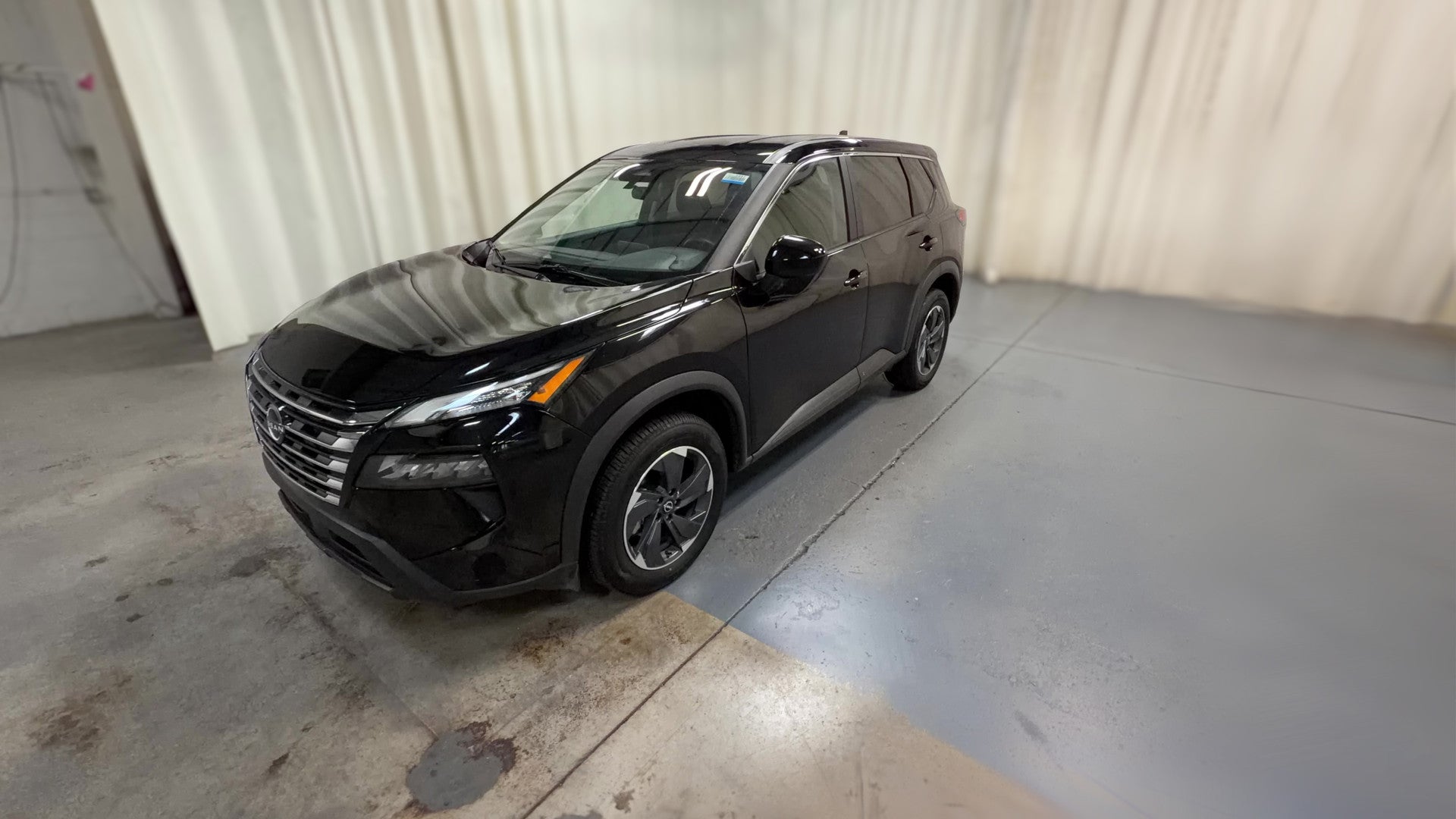 2025 Nissan Rogue vehicle photo