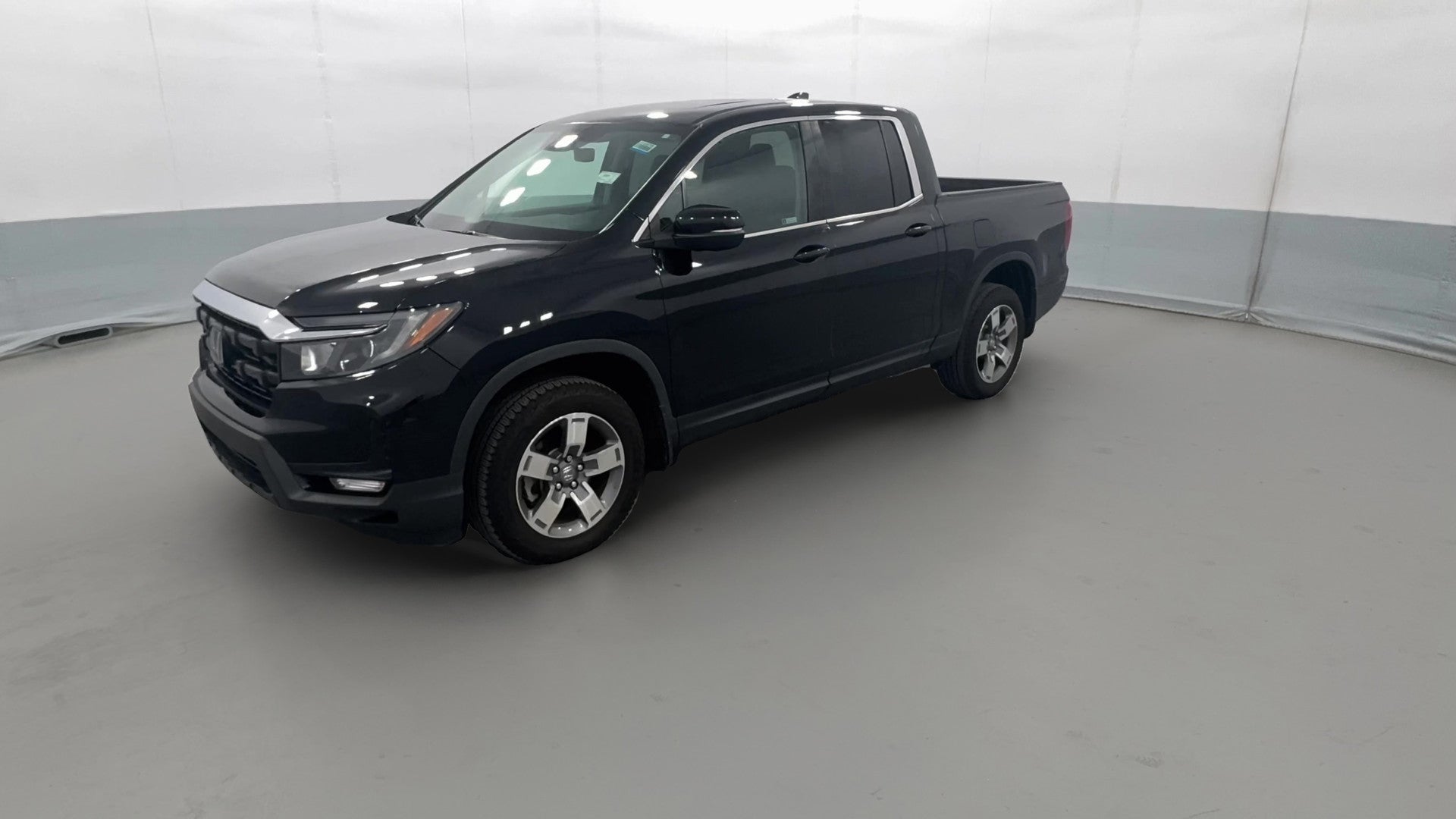 2024 Honda Ridgeline vehicle photo