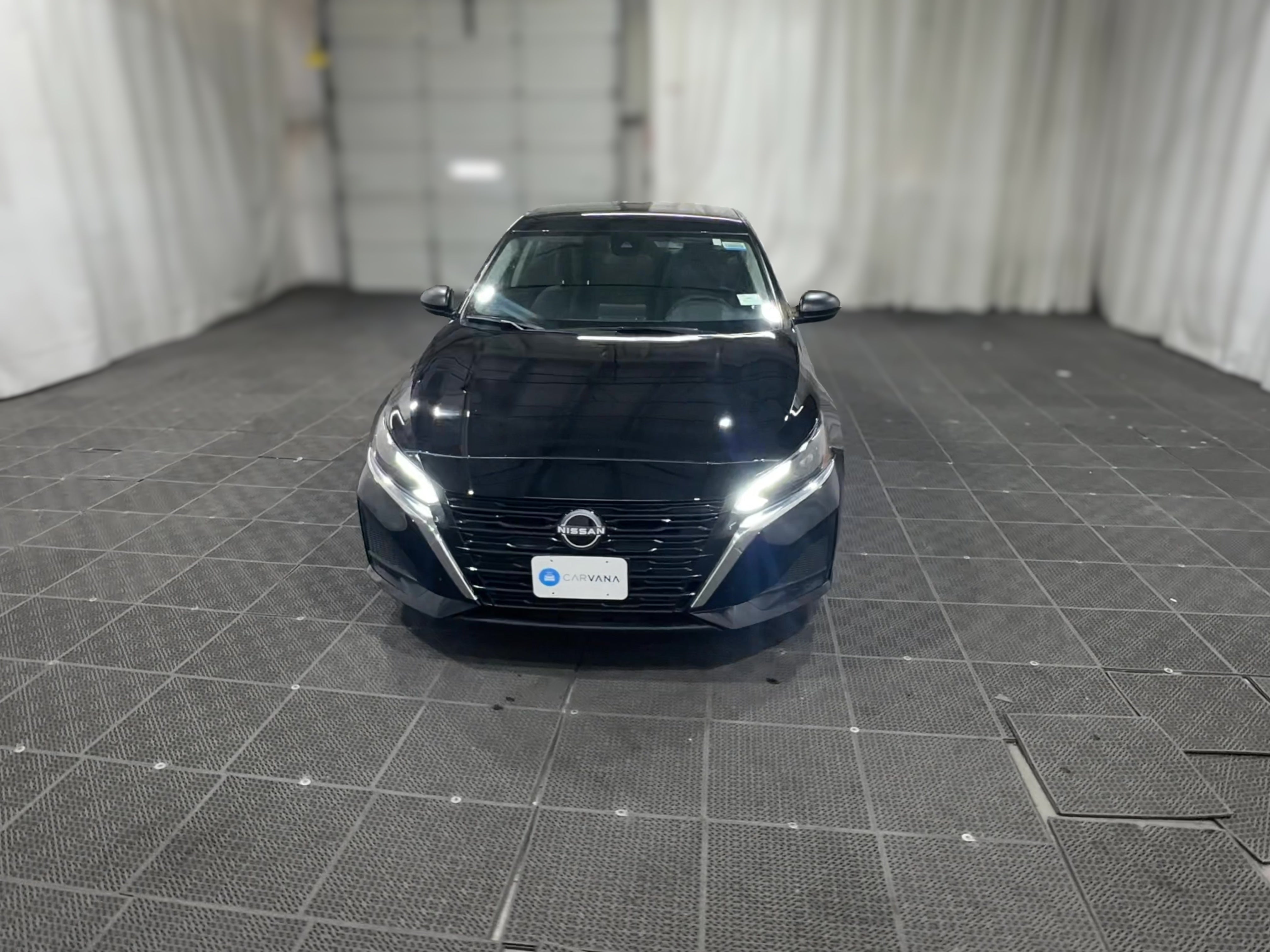 2025 Nissan Altima SV - Photo 21