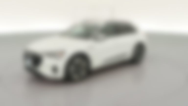 2021 Audi e-tron vehicle photo