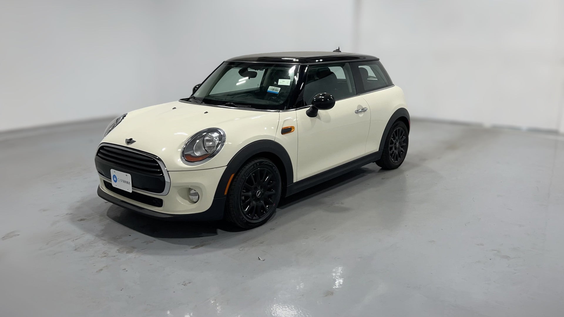2017 MINI Hardtop 2 Door vehicle photo