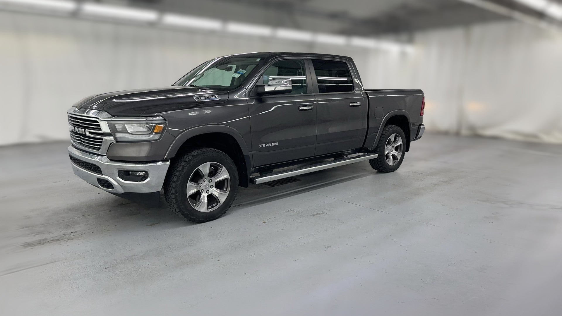 2021 Ram 1500 Crew Cab vehicle photo