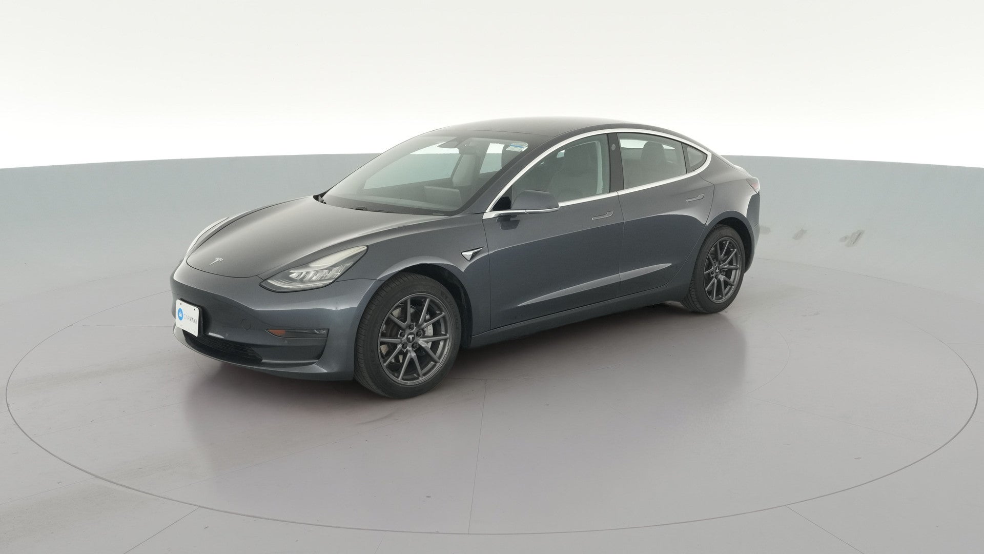 2018 Tesla Model 3 vehicle photo