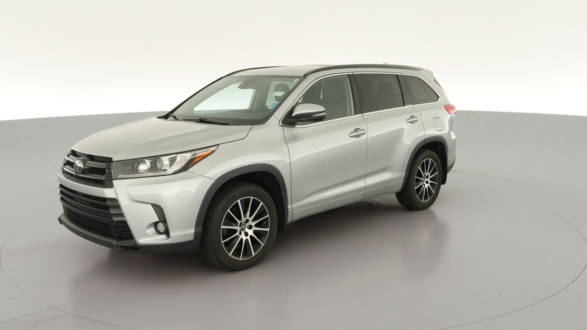 2018 Toyota Highlander vehicle photo