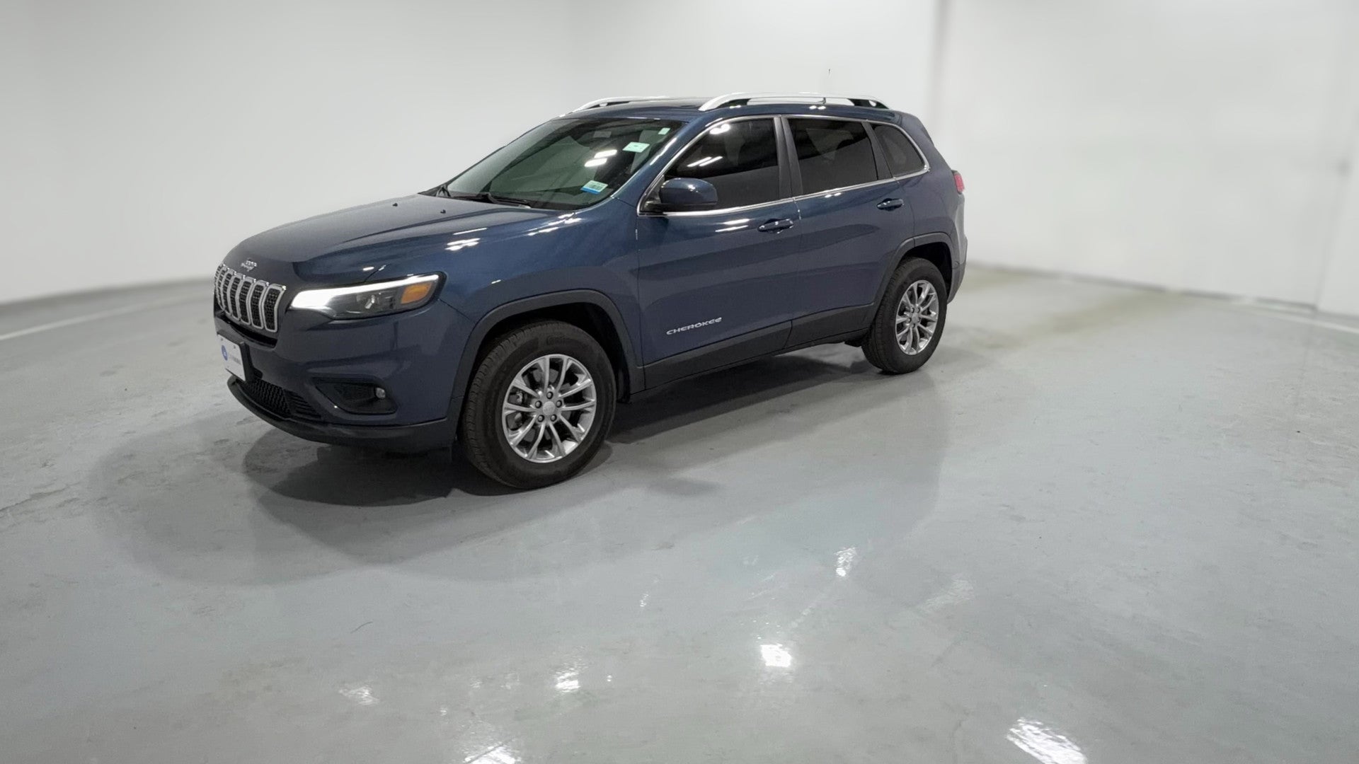 2020 Jeep Cherokee vehicle photo