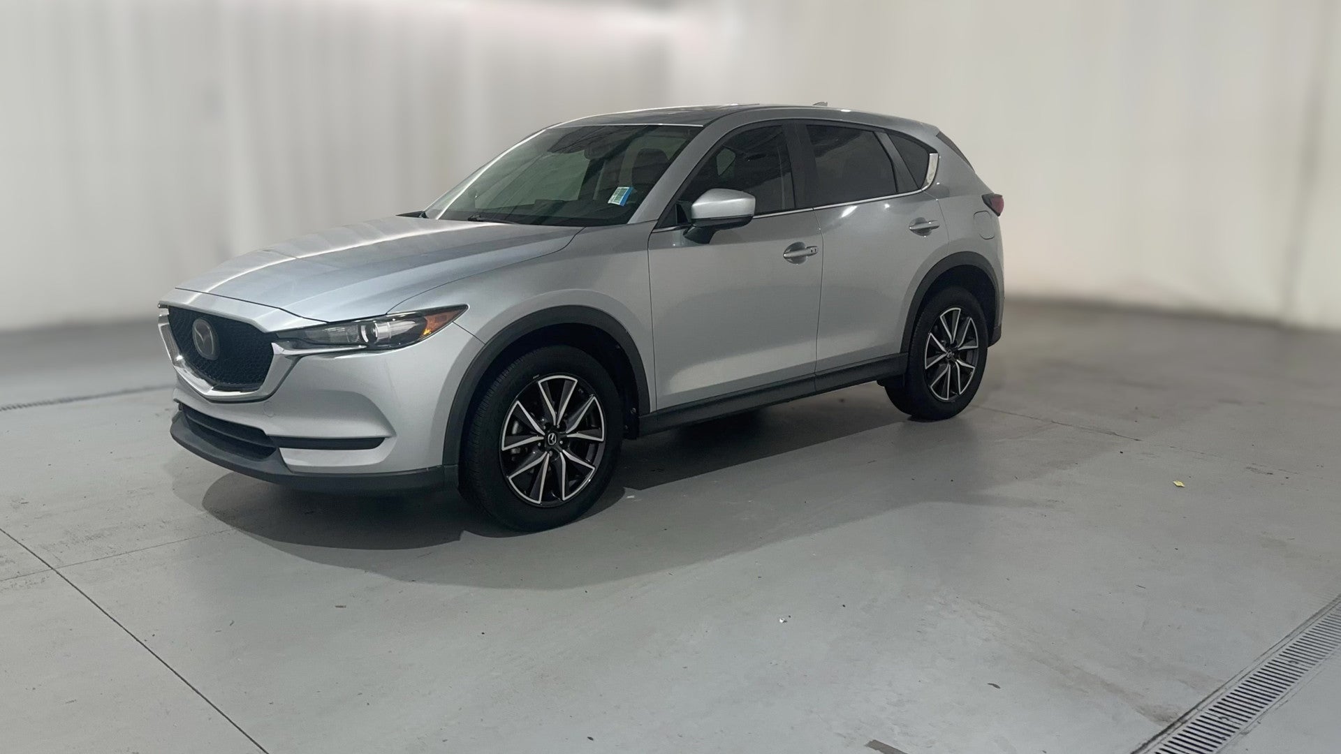 2018 MAZDA CX-5 vehicle photo