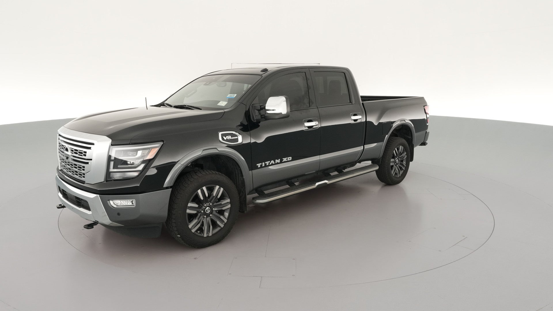 2021 Nissan TITAN XD Crew Cab vehicle photo