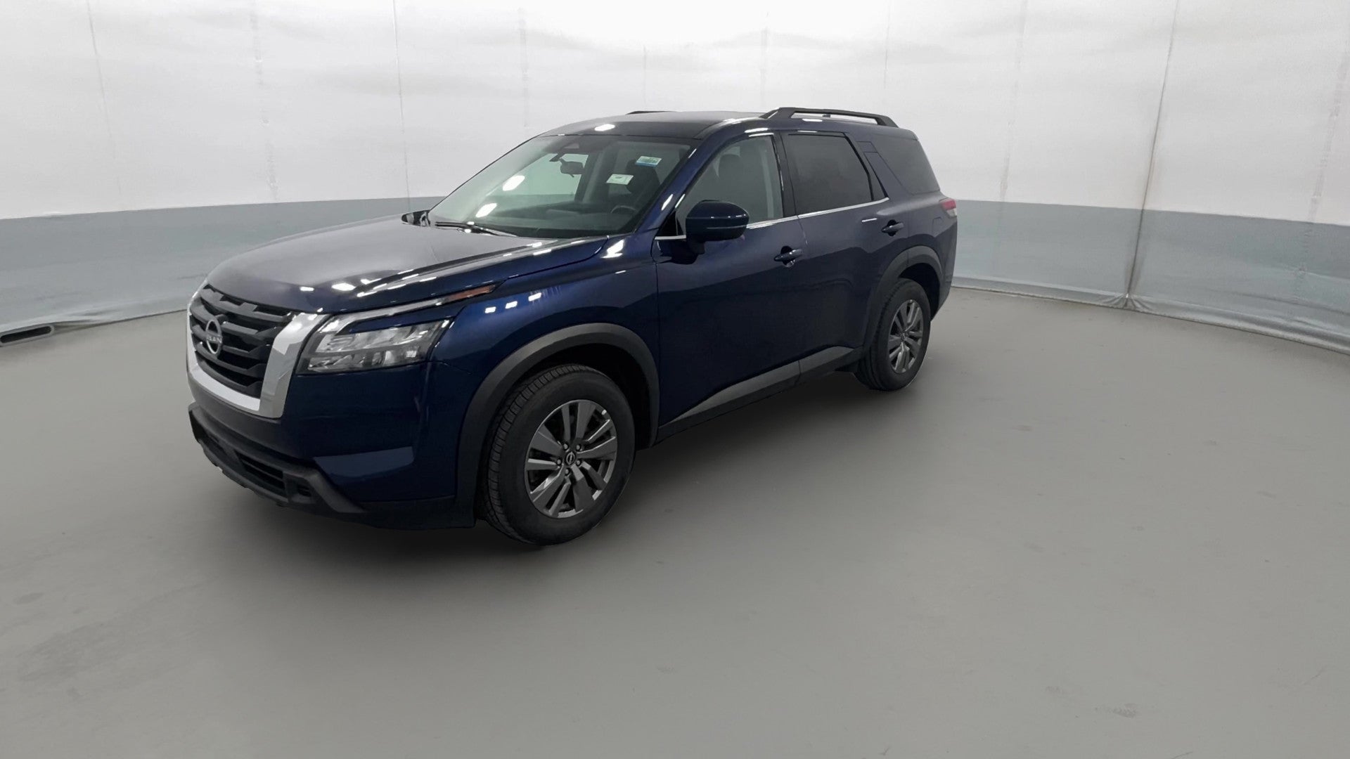 2025 Nissan Pathfinder vehicle photo
