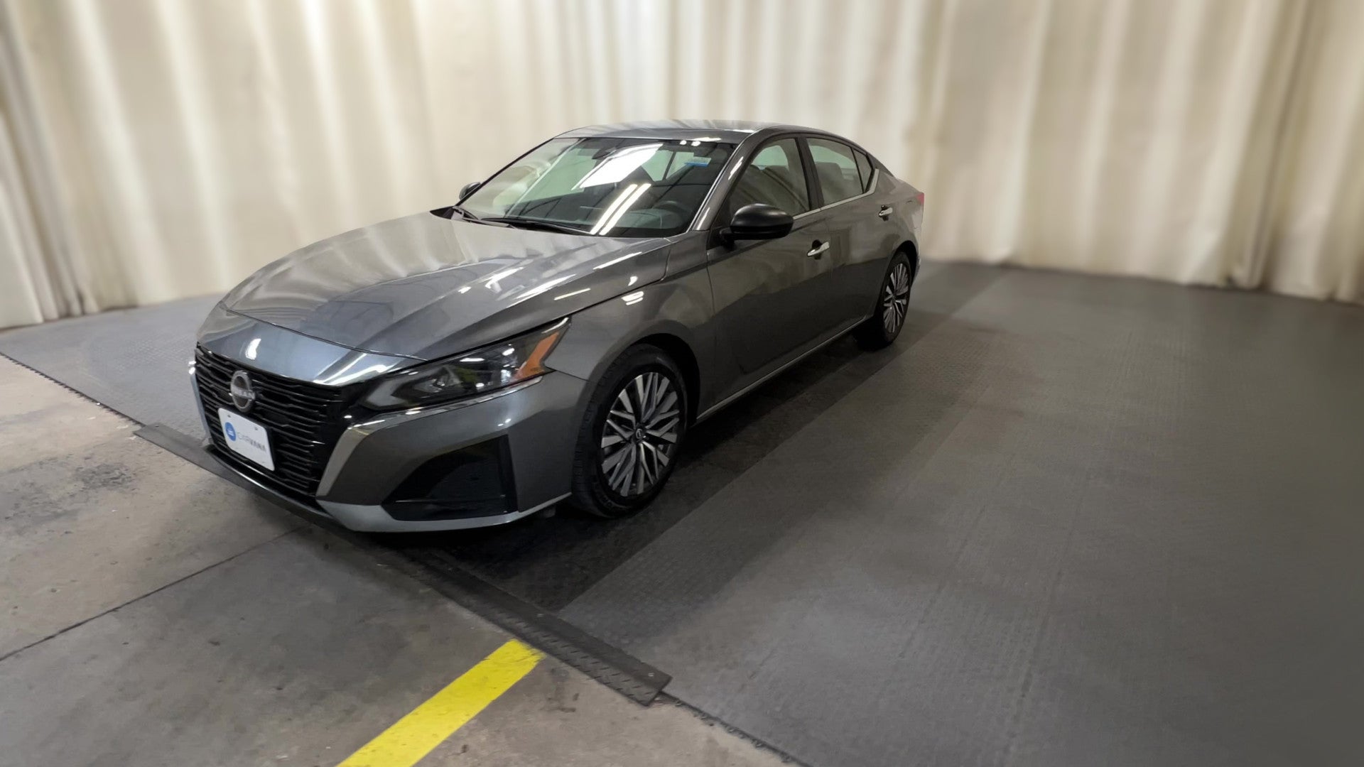 2025 Nissan Altima vehicle photo