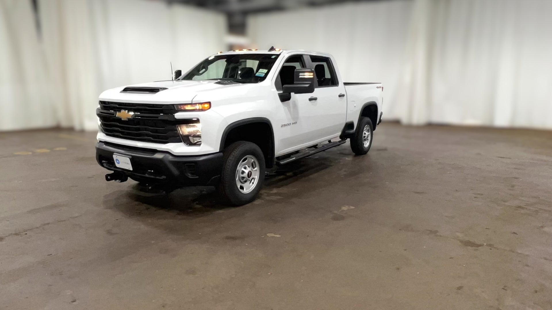 2024 Chevrolet Silverado 2500 HD Crew Cab vehicle photo