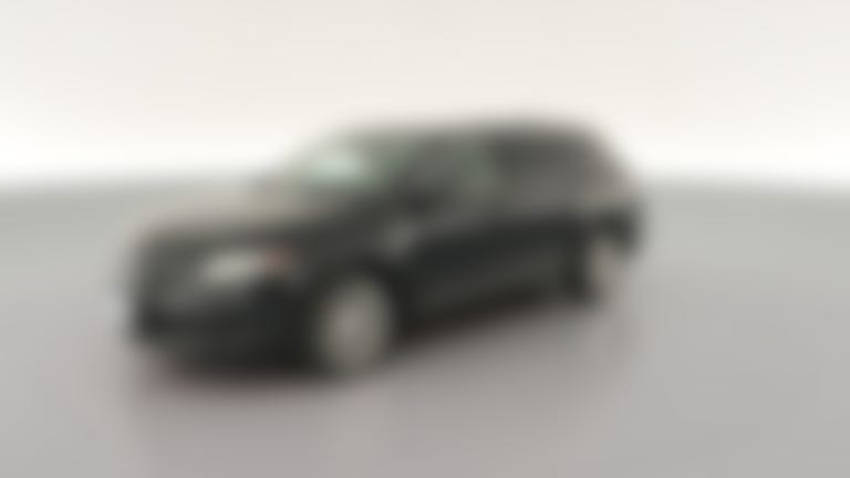 2019 Lincoln MKT vehicle photo