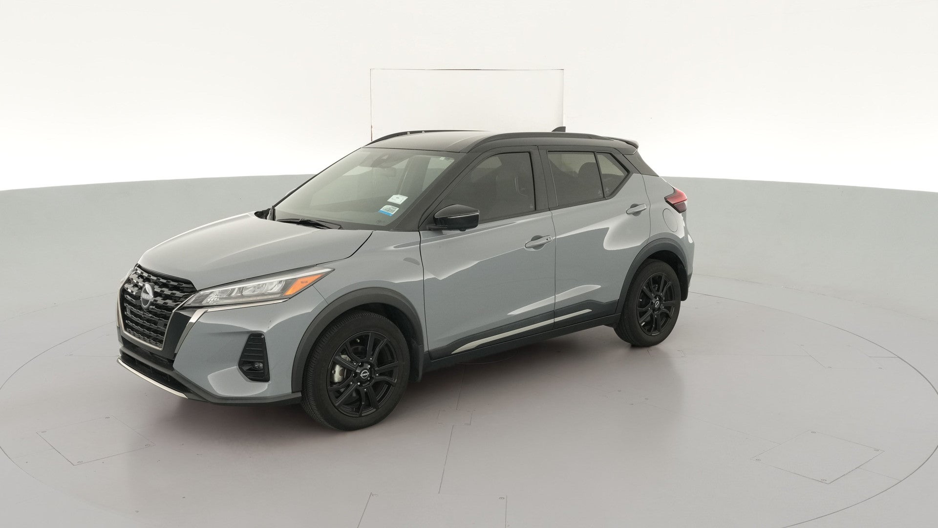 2023 Nissan Kicks vehicle photo