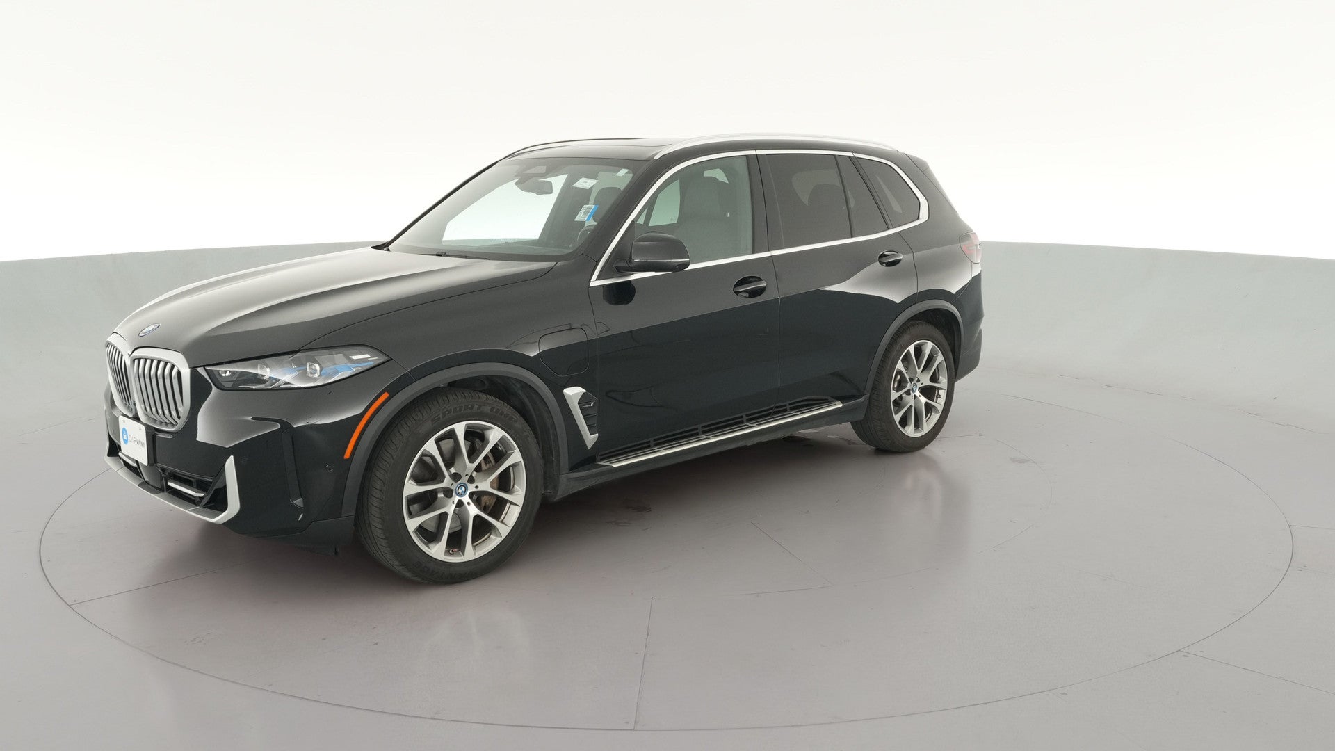 2024 BMW X5 vehicle photo
