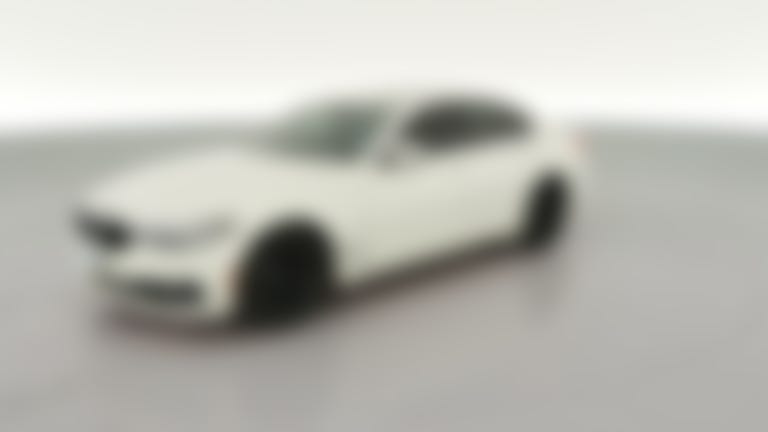 2017 BMW 5 Series vehicle photo