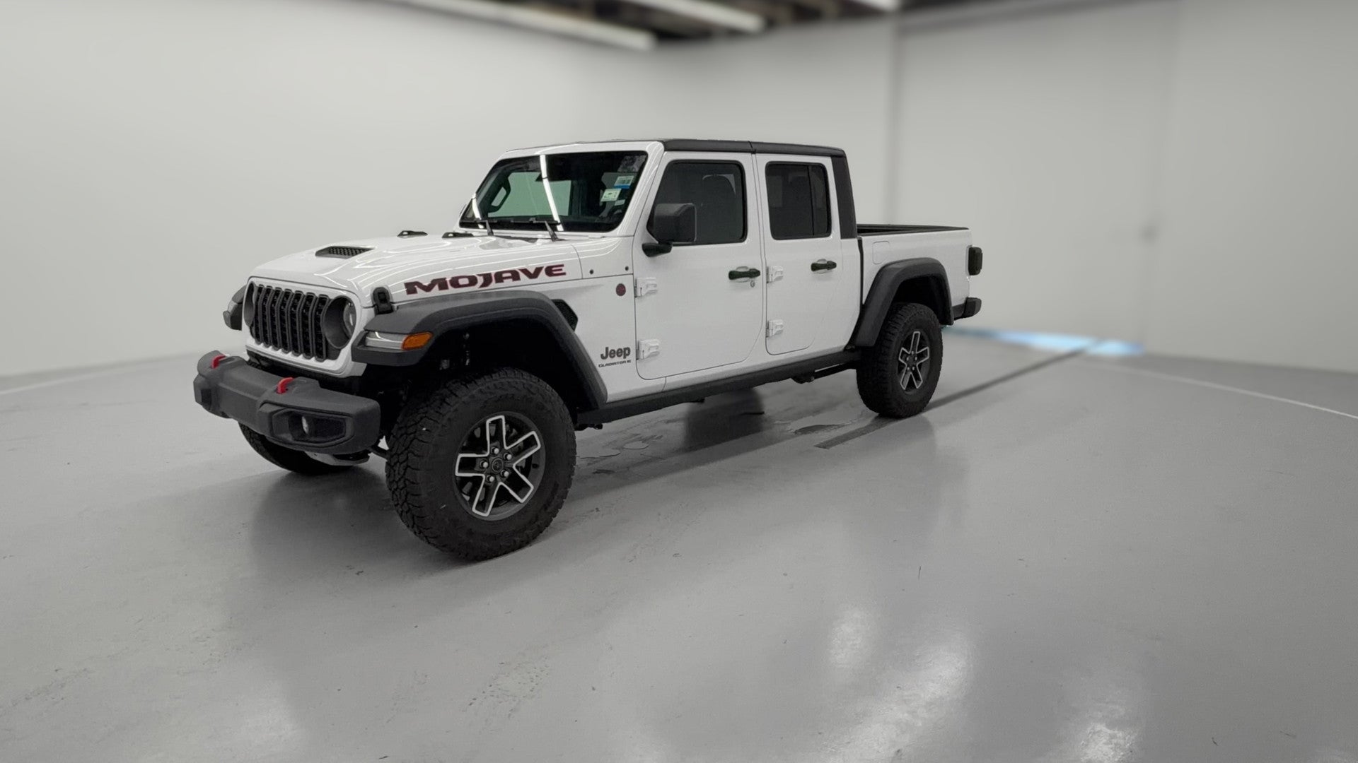 2026 Jeep Gladiator vehicle photo
