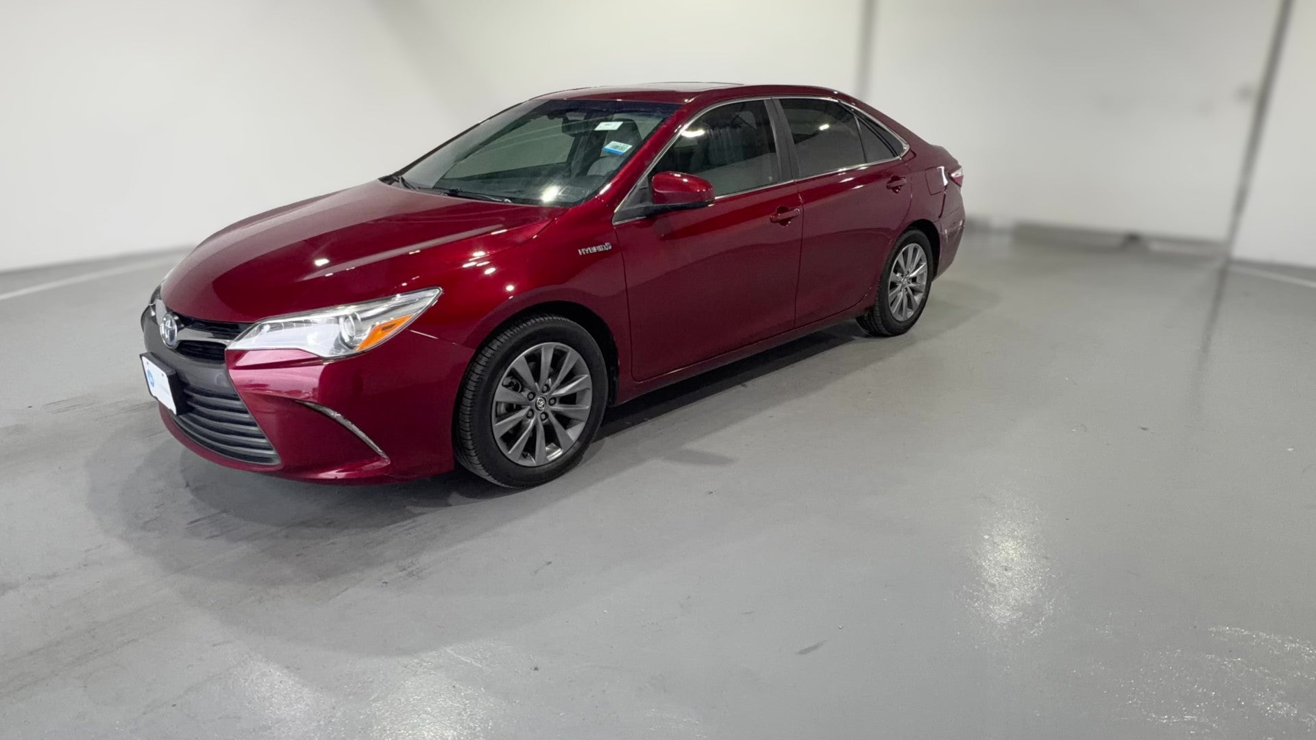 2016 Toyota Camry vehicle photo