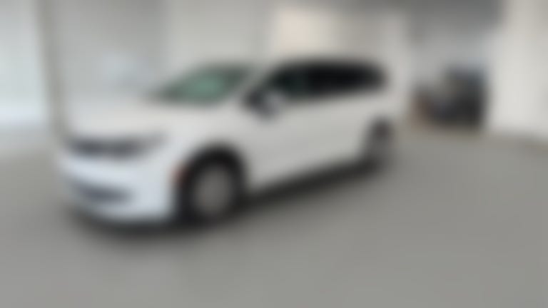 2023 Chrysler Voyager vehicle photo