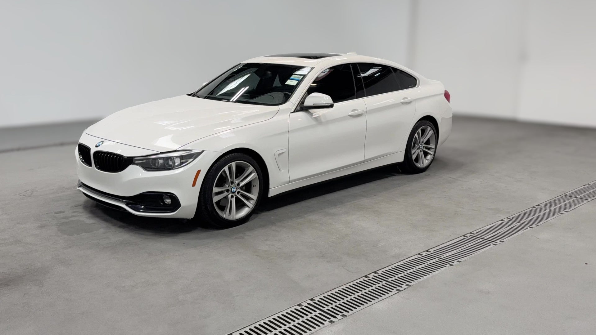 2019 BMW 4 Series vehicle photo
