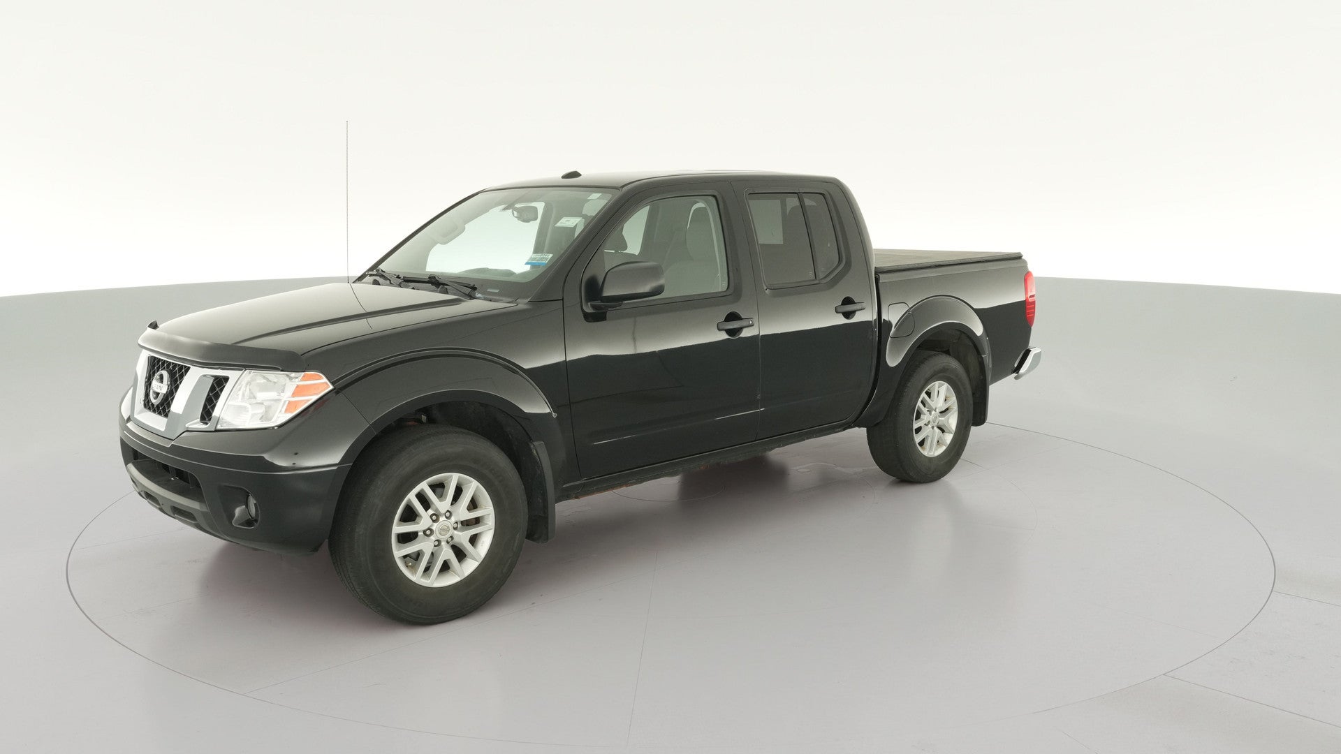 2018 Nissan Frontier Crew Cab vehicle photo